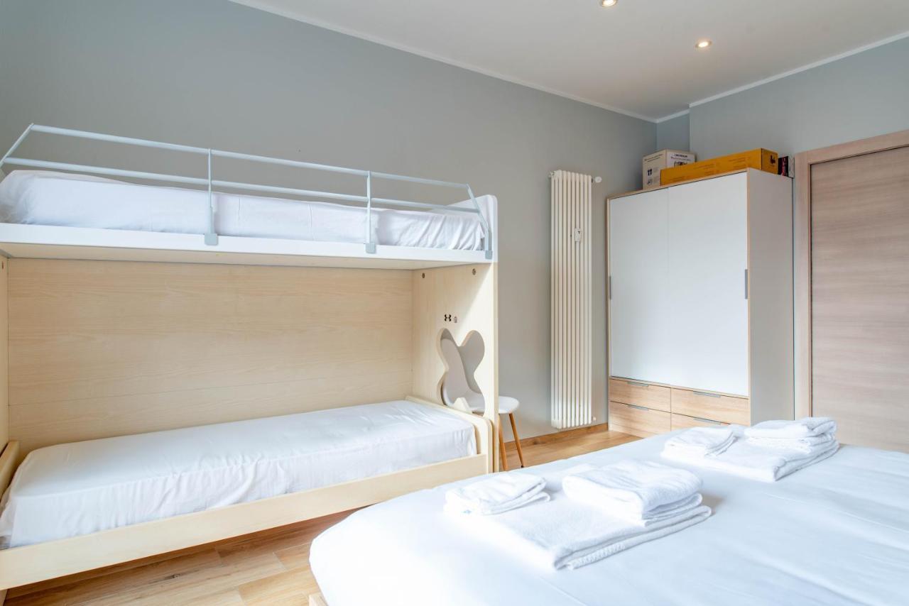 Apartment White - Metro Massaua